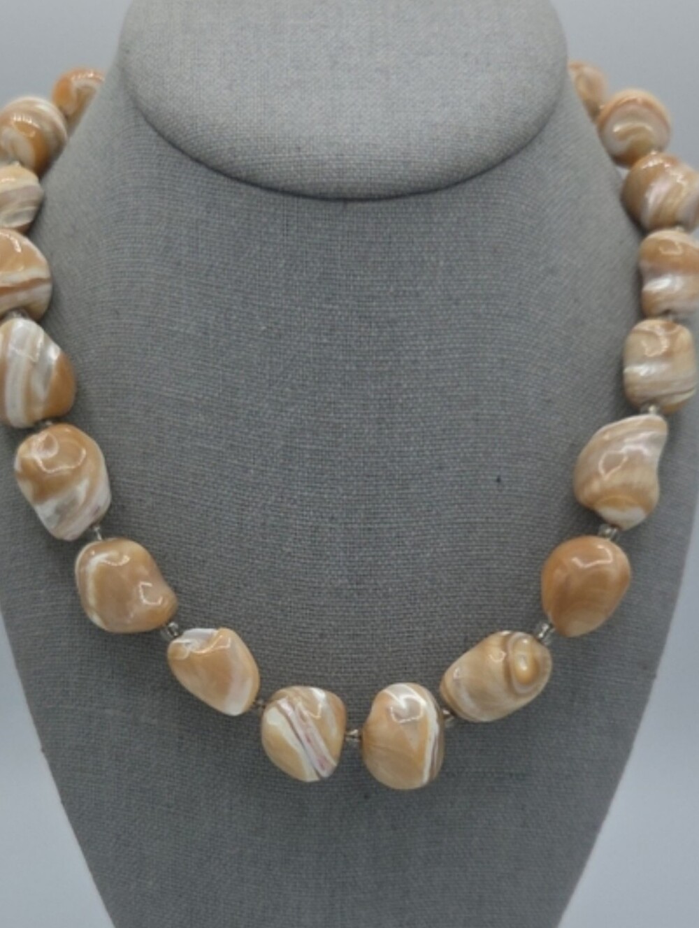 5 for $25! Handmade Beige Shell Mother Of Pearl Bead Necklace